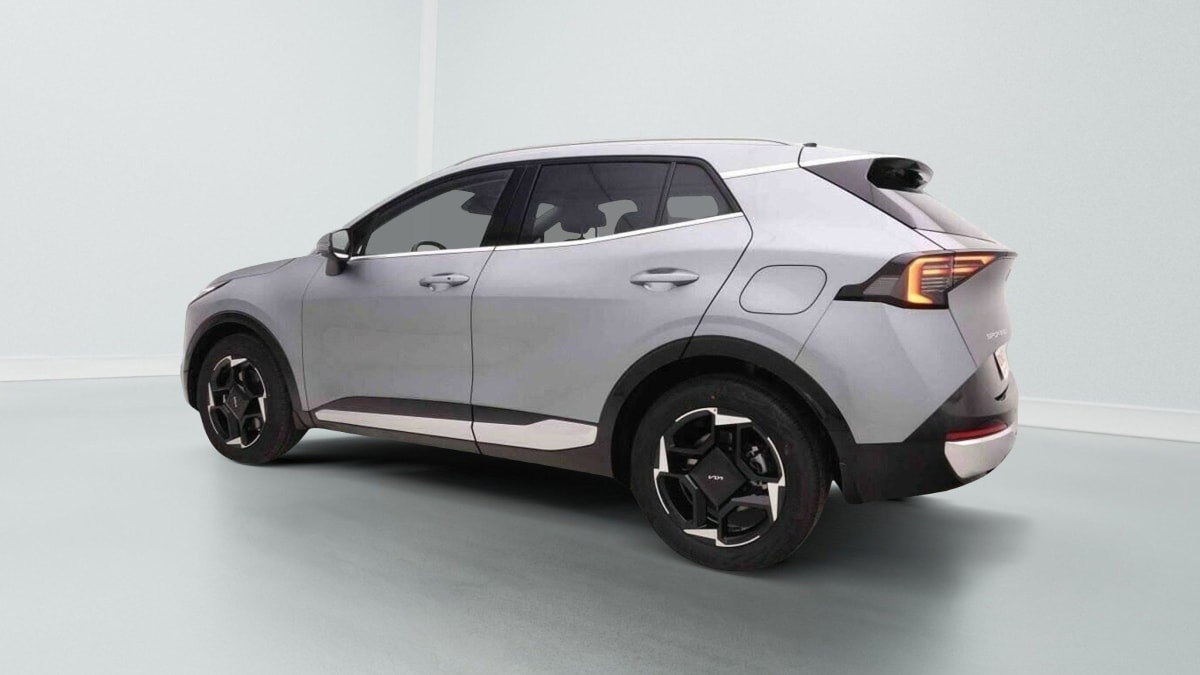 352001_p2 - KIA - SPORTAGE - 2025 - photo 2