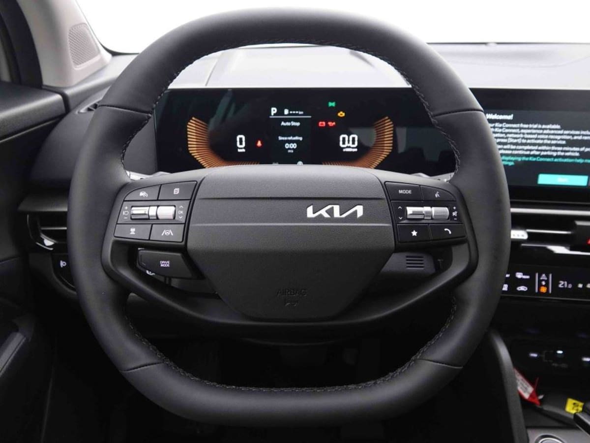 358925_p2 - KIA - SPORTAGE - 2025 - photo 8