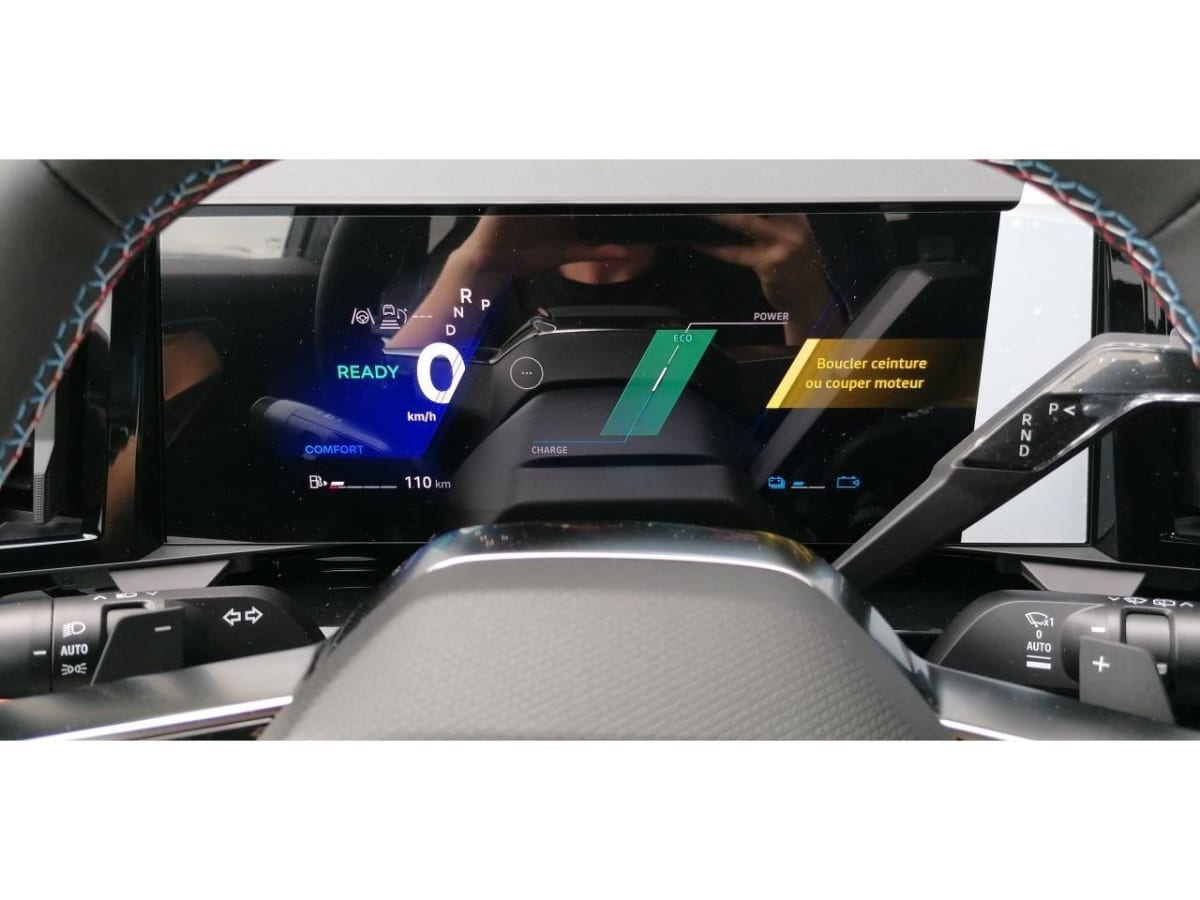 361084_p2 - RENAULT - AUSTRAL - 2025 - photo 9