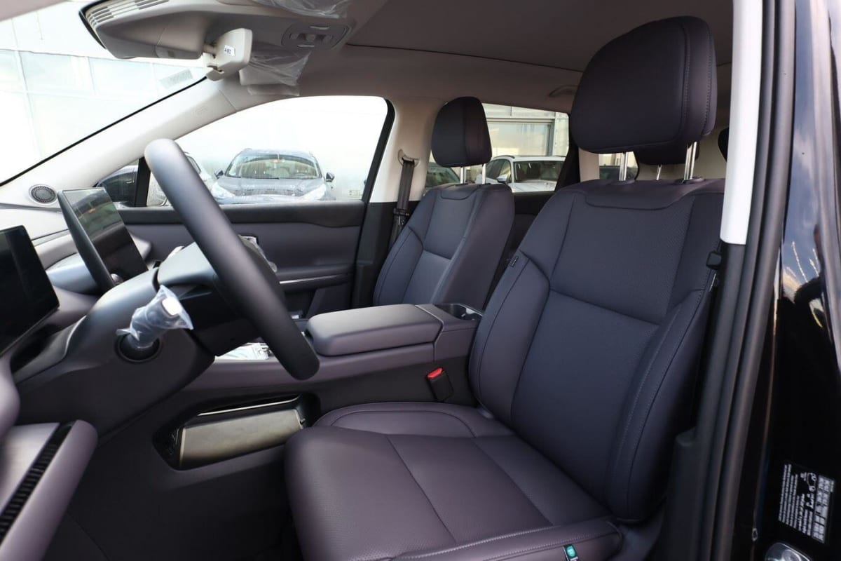 369689_p2 - LEAPMOTOR - C10 - 2026 - photo 6