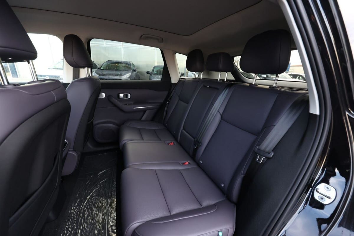 369689_p2 - LEAPMOTOR - C10 - 2026 - photo 10