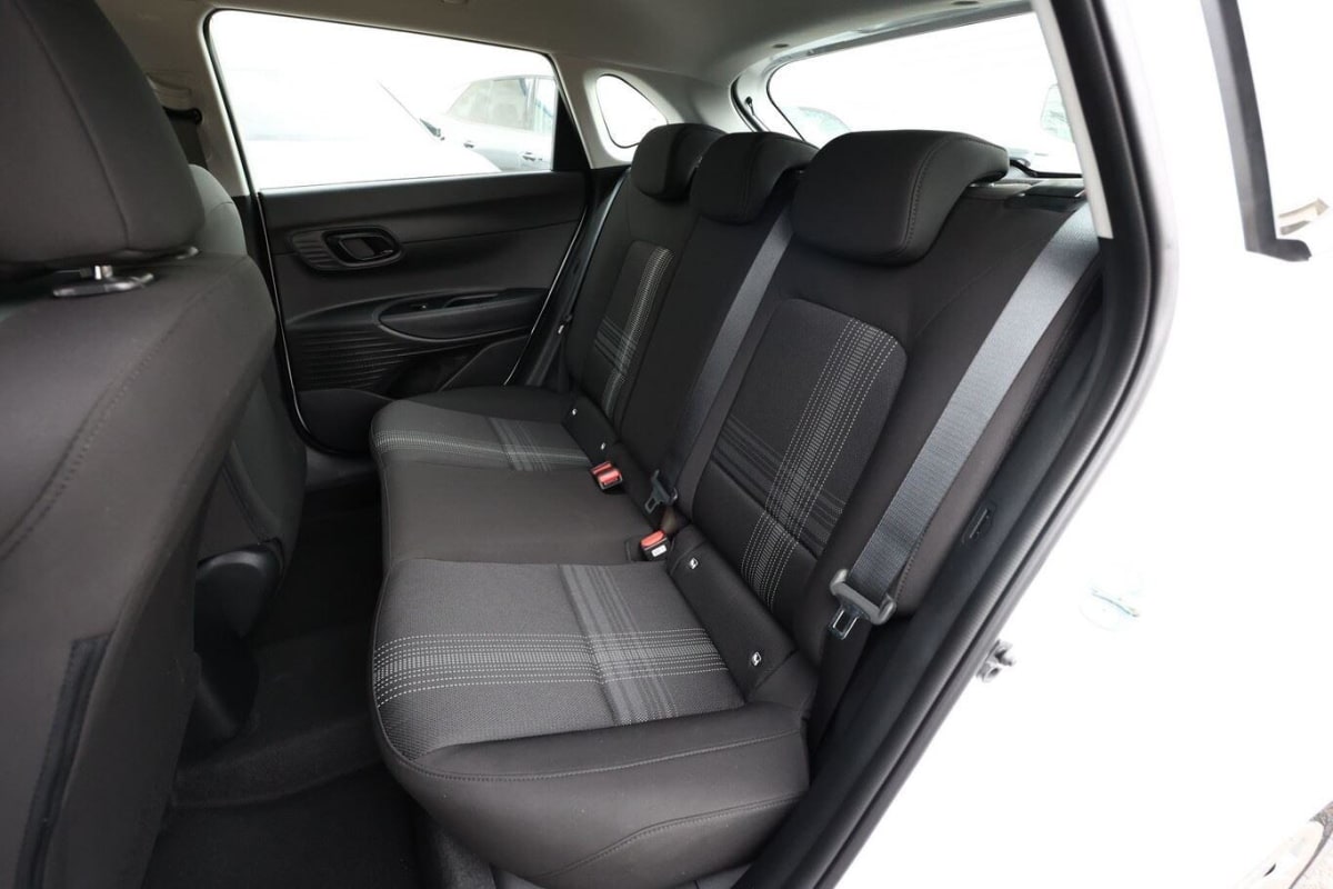 380824_p2 - HYUNDAI - I 20 - 2026 - photo 9