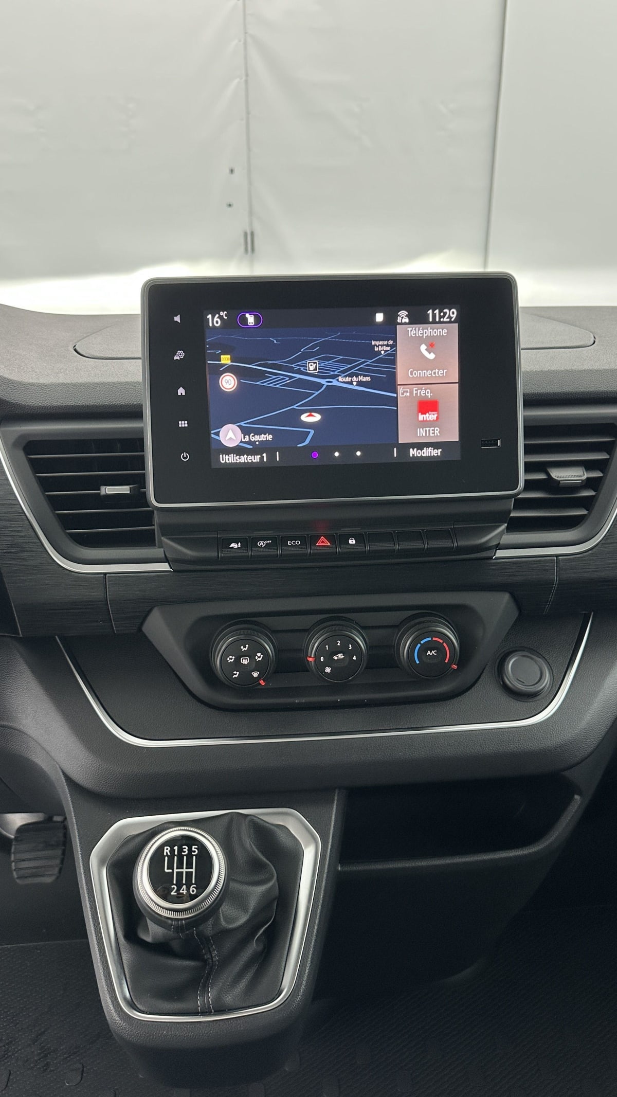 386013_p2 - RENAULT - TRAFIC - 2026 - photo 10