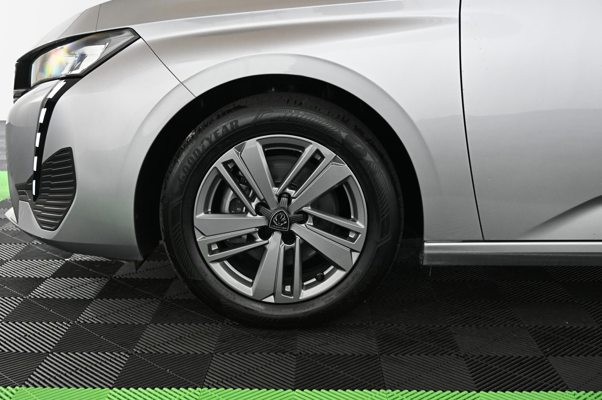 18708_p35 - PEUGEOT - 308 - 2024 - photo 9