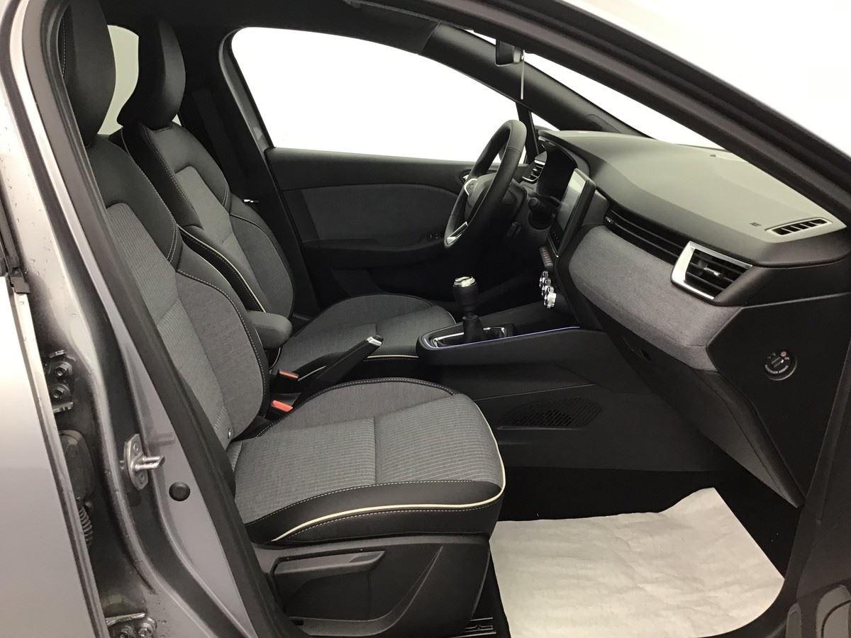 394504_p2 - RENAULT - CLIO 5 - 2026 - photo 6