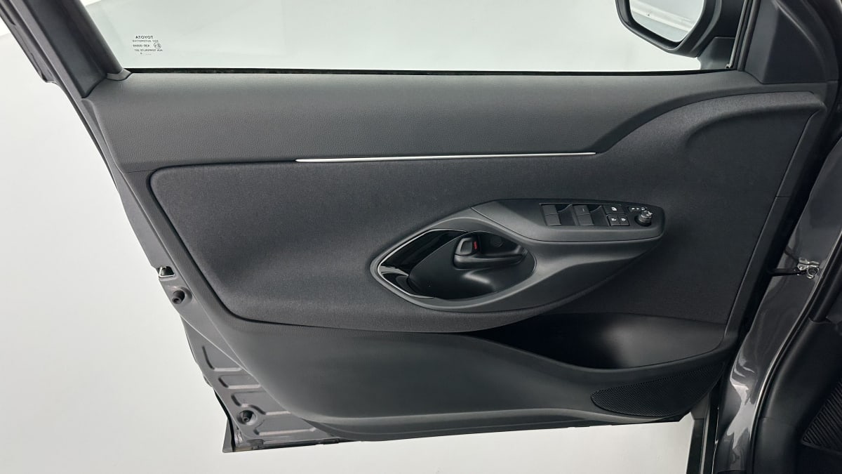 394835_p2 - TOYOTA - YARIS CROSS - 2026 - photo 10
