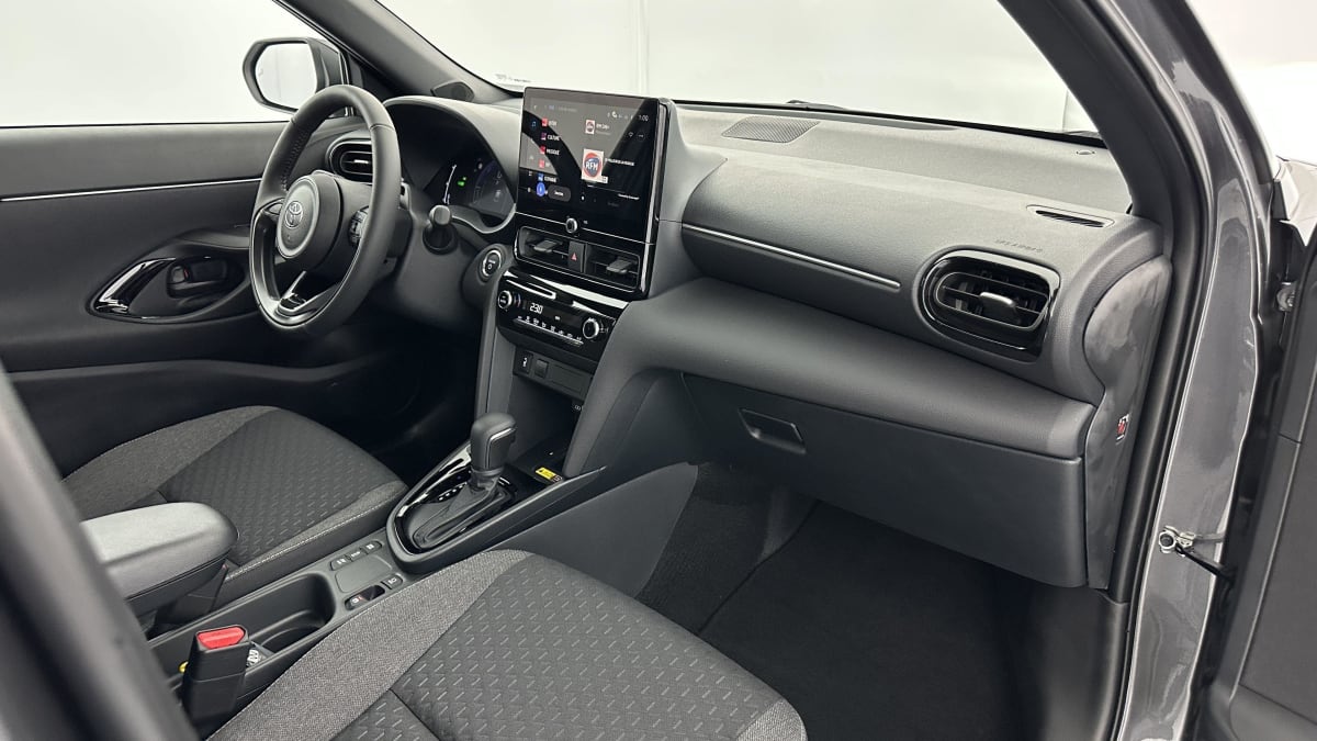 395577_p2 - TOYOTA - YARIS CROSS - 2026 - photo 8