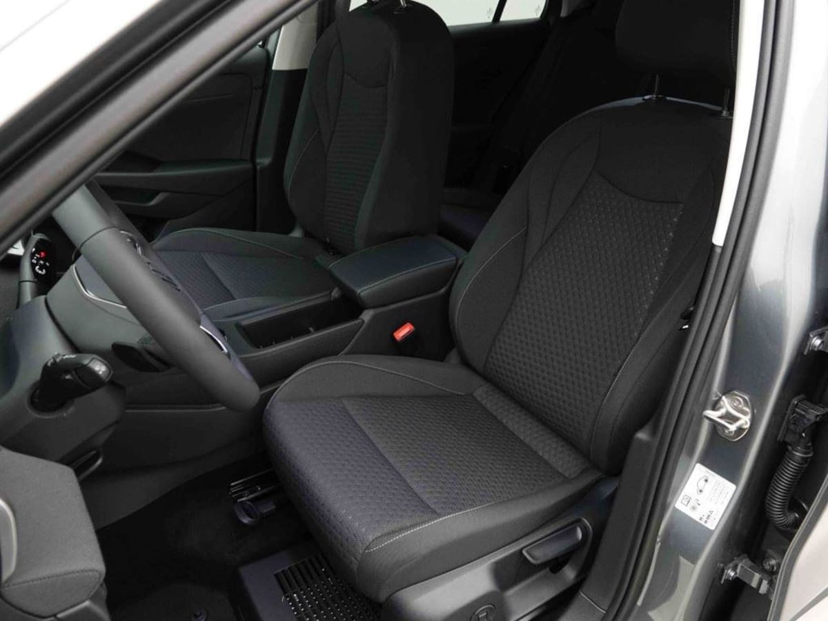 396095_p2 - VOLKSWAGEN - T ROC - 2026 - photo 7