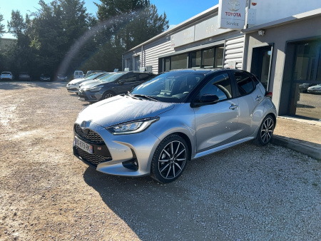 15 - TOYOTA - YARIS HYBRIDE (4) - 2025