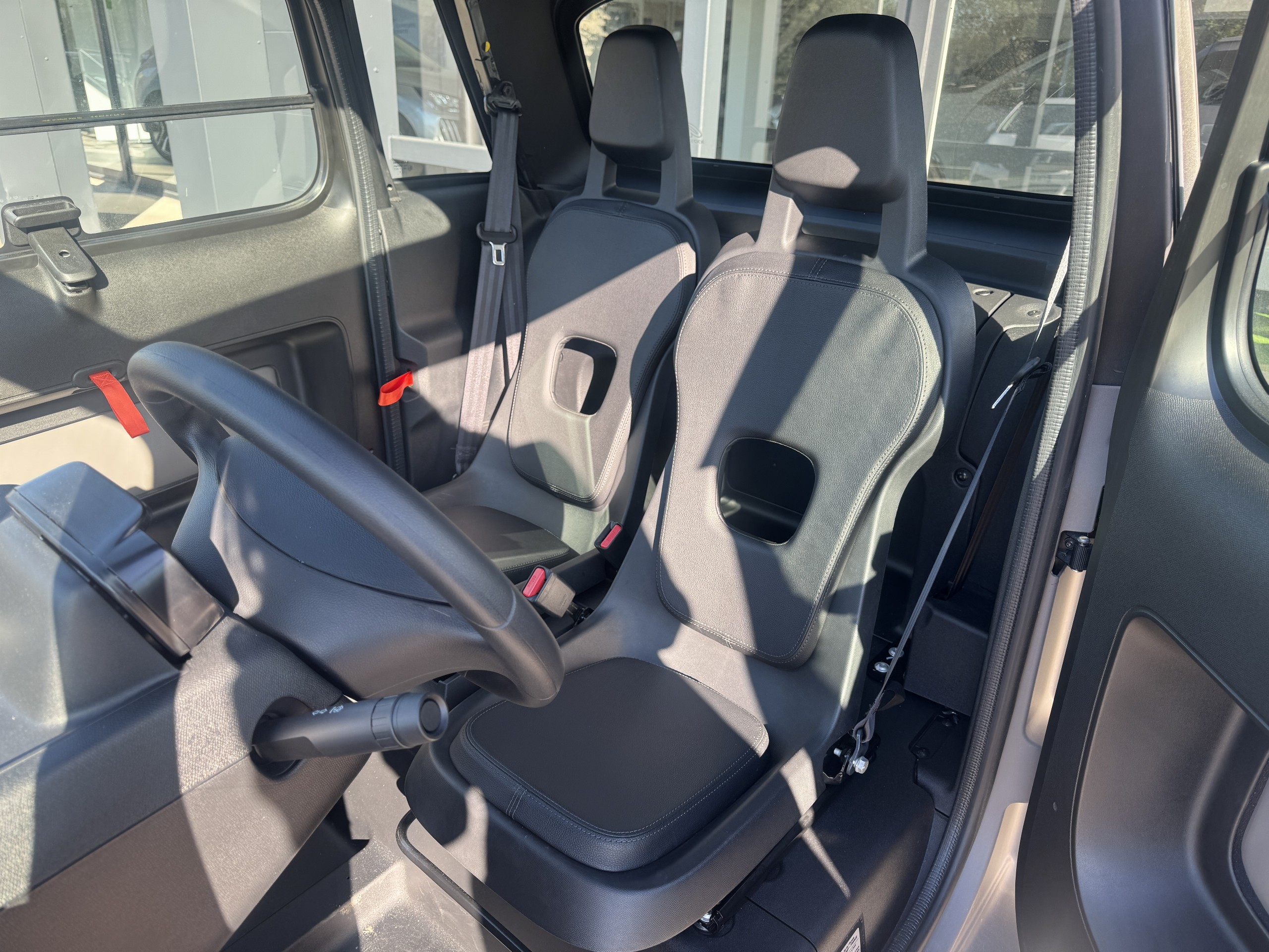 4393 - CITROEN - AMI - 2025 - photo 13