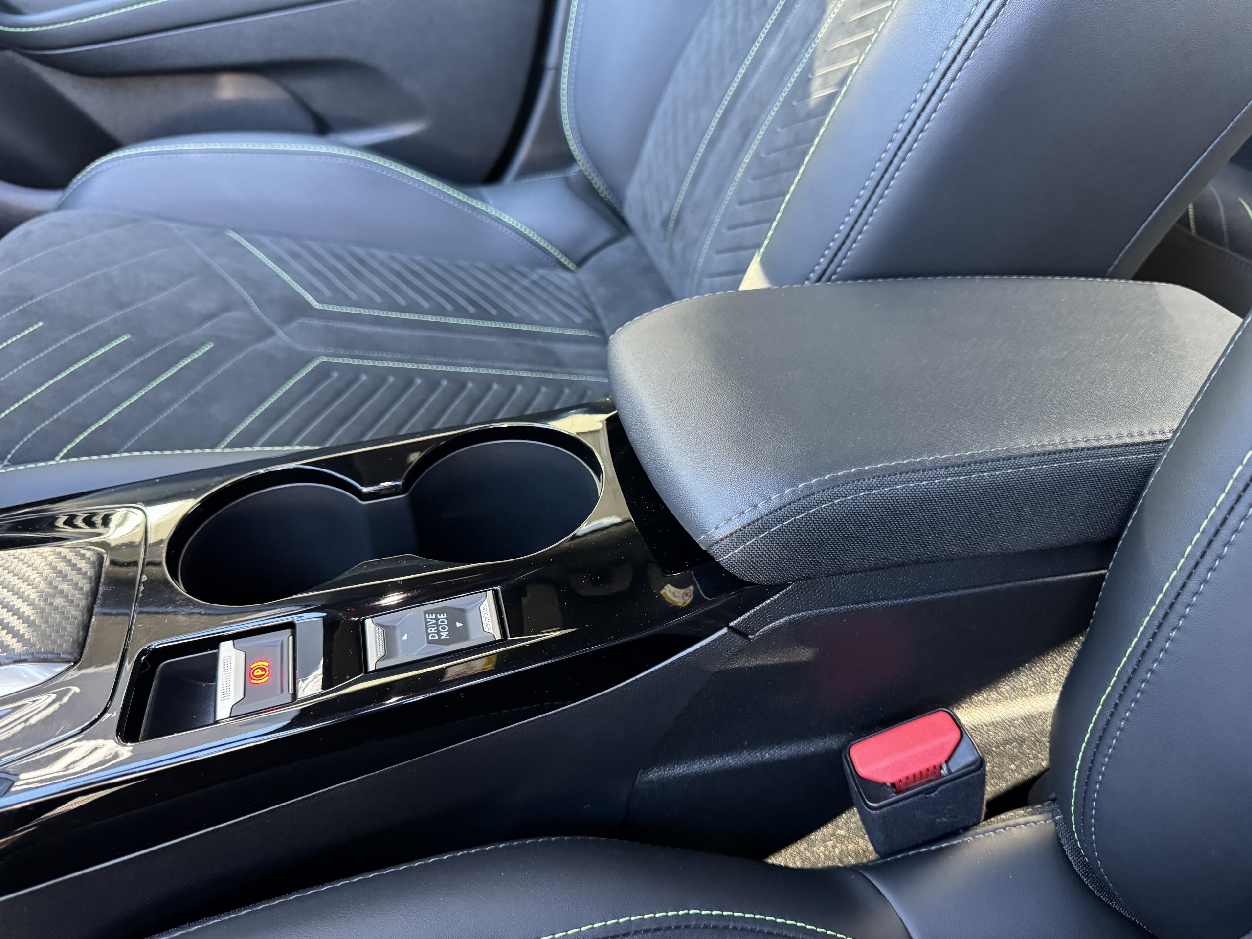 4400 - PEUGEOT - 208 (2) - 2025 - photo 33