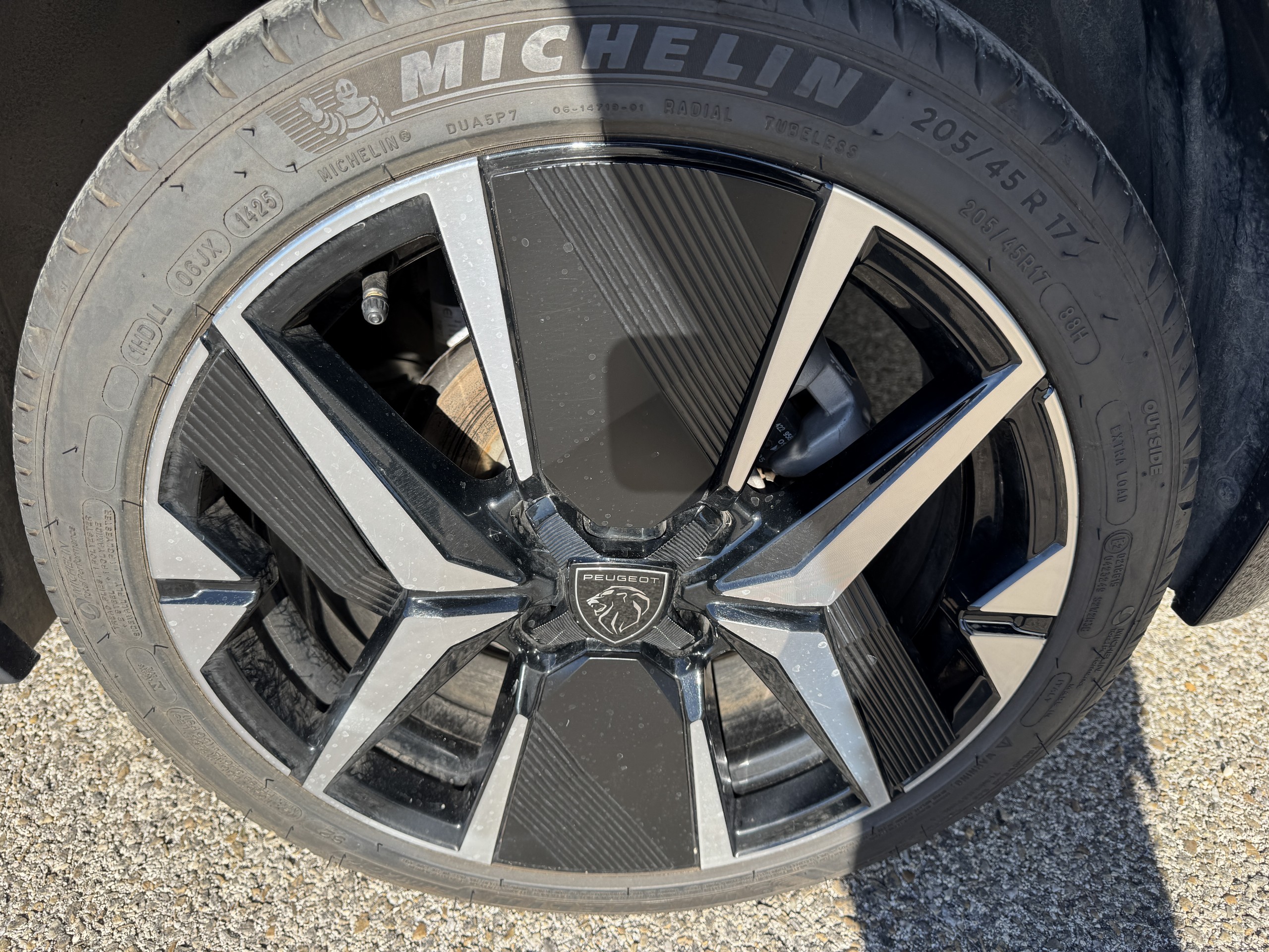 4400 - PEUGEOT - 208 (2) - 2025 - photo 36