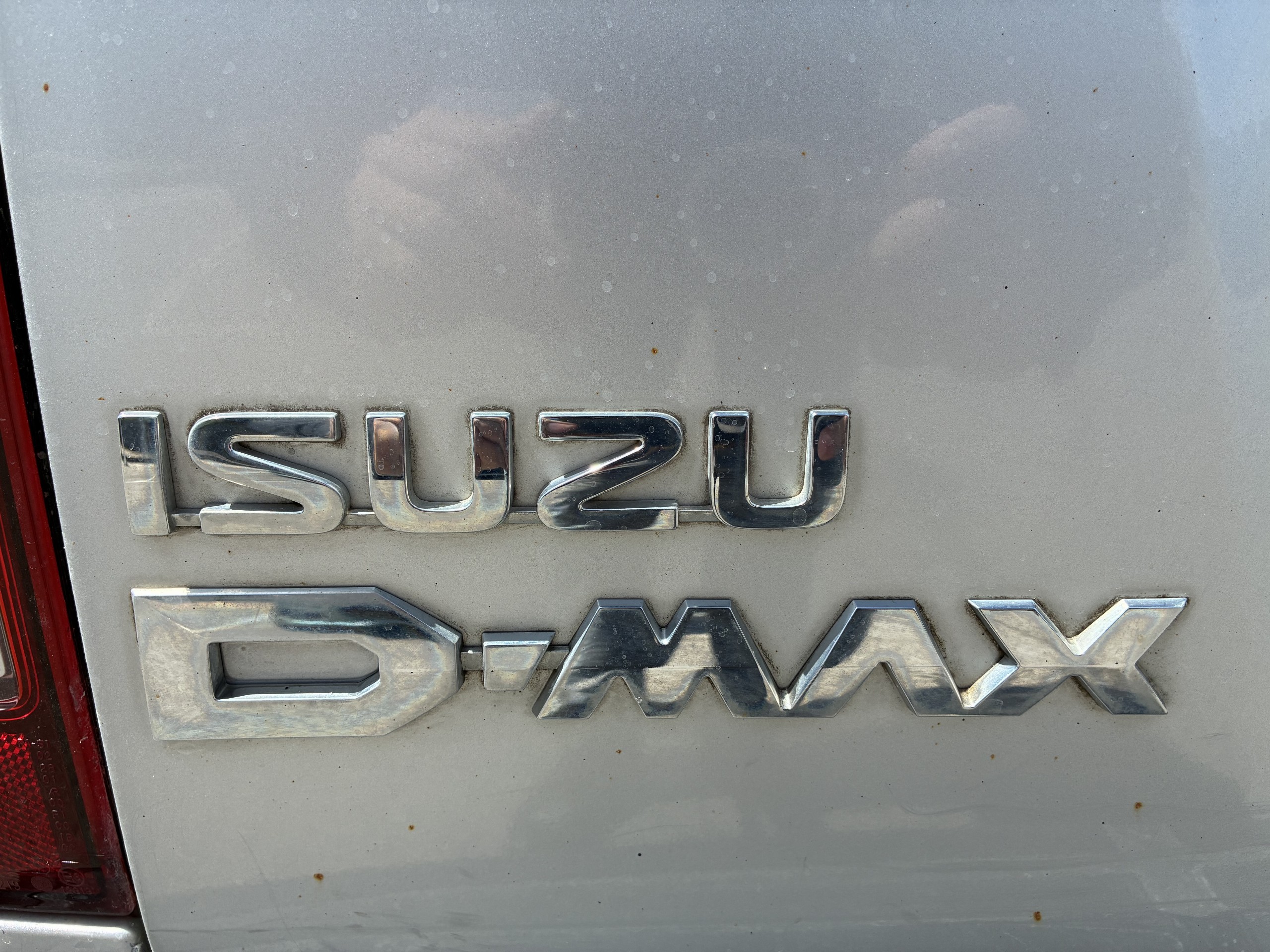 4425 - ISUZU - D MAX CA (2) - 2015 - photo 11