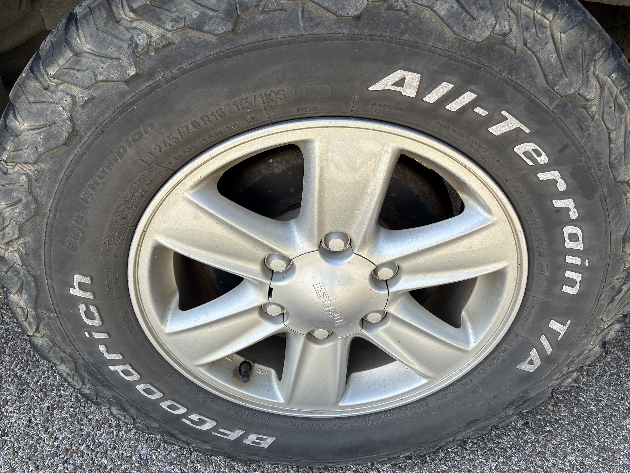 4425 - ISUZU - D MAX CA (2) - 2015 - photo 18
