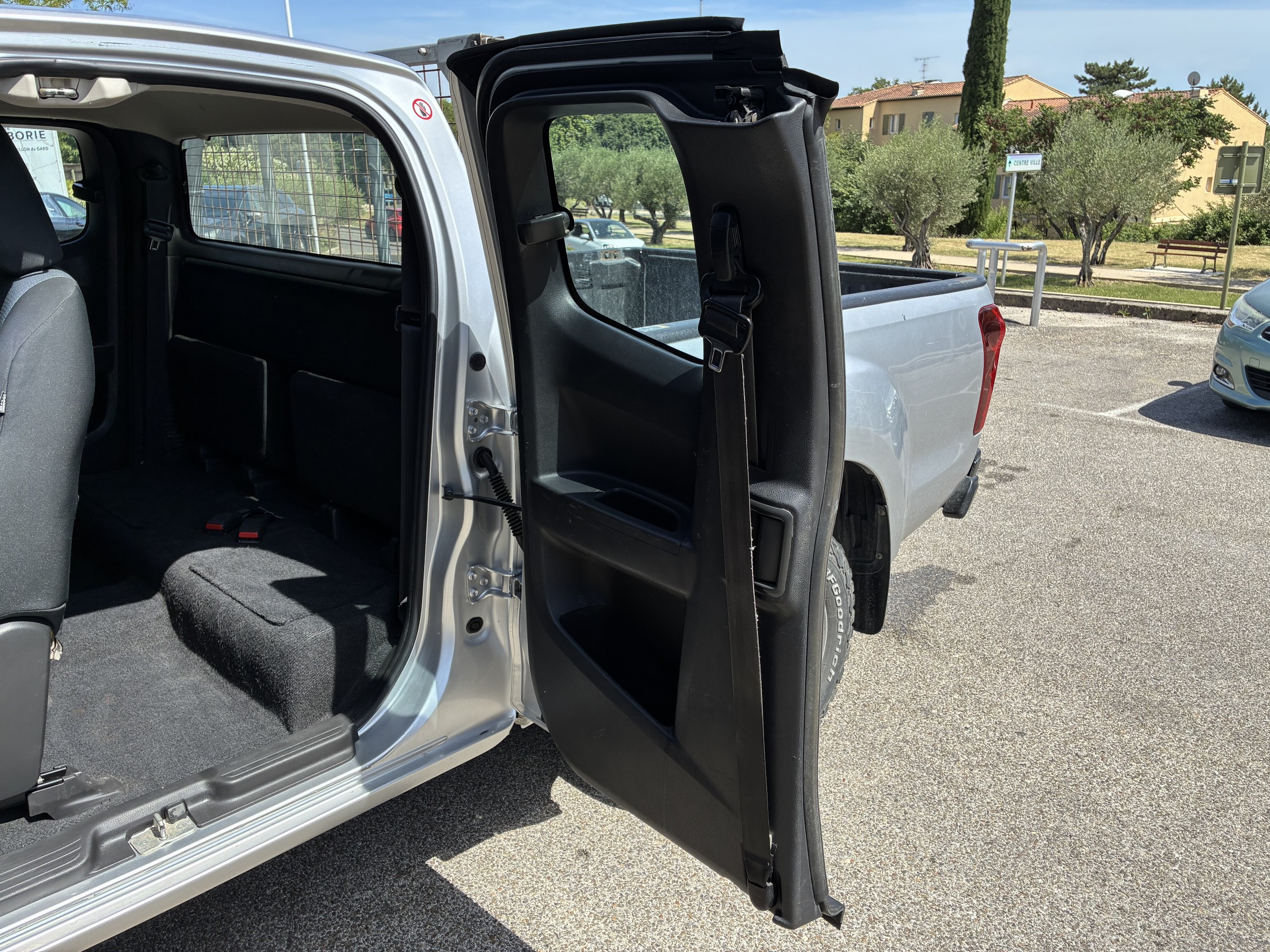 4425 - ISUZU - D MAX CA (2) - 2015 - photo 23